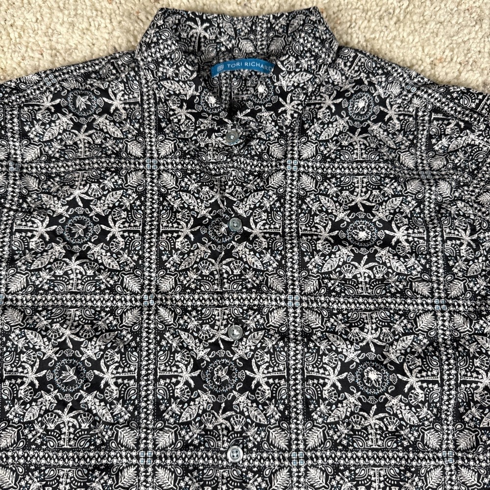 Tori Richard Hawaiian Short Sleeve Cotton Lawn Camp Shirt Mens Medium Vintage